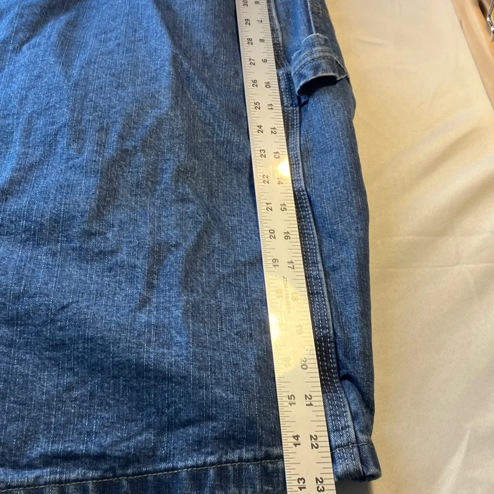 Wrangler Blue Denim Men's Carpenter Jeans Shorts Size 48 Product Code: 64WC5DI